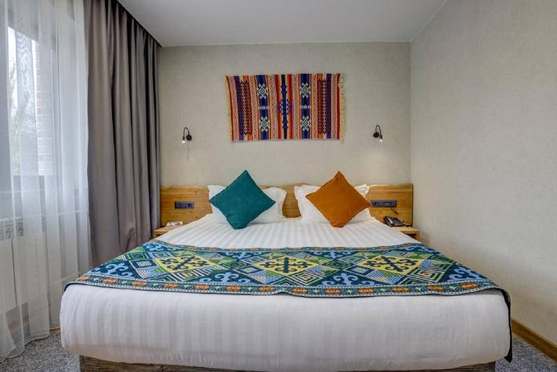 My Hotel Bişkek Dış mekan fotoğraf